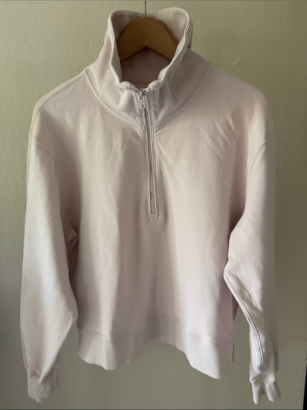 Abercrombie & Fitch Dusty Pink Quarter-Zip Pullover Cropped Half-Zip Size L